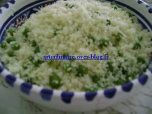 mesfouf b'l jelbana -couscous sans sauce aux petits pois