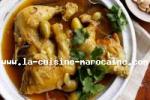 Tajine de poulet aux olives vertes et amandes
