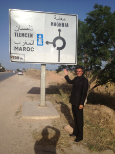 Ce lundi 3 juin à 16H, Rachid Nekkaz était à la frontière entre l’Algérie et le Maroc pour sa déclaration de candidature