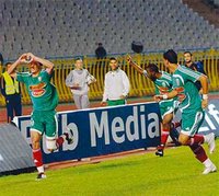 Division Une. 34e journée :  Le Doyen prépare la fête