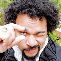 Humour caustique :  Dieudonné en spectacle à Alger et oran