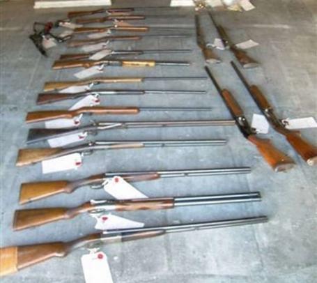 تبسة :تفكيك ورشة لتعبئة خراطيش بنادق الصيد