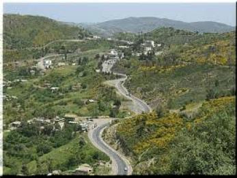 سكان بلديتي بوشراحيل وبعطة بالمدية يطالبون بفك العزلة