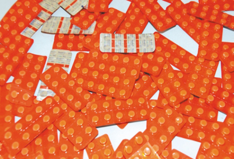 حجز كيلوغرام كيف وستة ألاف قرص مهلوس بمعسكر