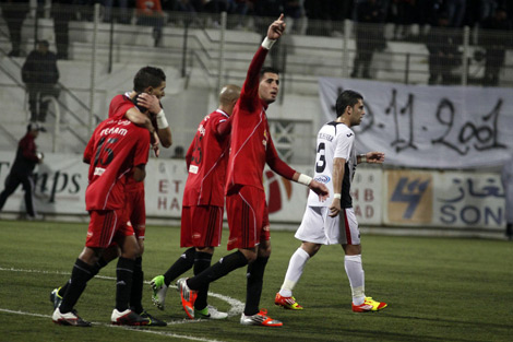 أولمبي الشلف مطالب بإعادة النظر في قاعدته الدفاعية