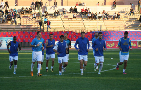 وداد تلمسان: تغيز يدخل لاعبيه في أجواء المنافسة