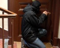 القبض على عصابة أشرار زرعت الرعب وسط المواطنين في المديةمصالح الأمن بالمدية تكثف من عملياتها