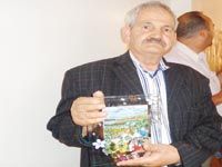 Mahmoud Bouaraba de Bouzeguène Il redonne vie aux objets de récupération