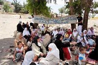 13 personnes dont des femmes âgées devant le procureur