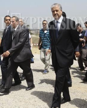 Face à face avec la réalité SELLAL AUJOURD'HUI À M'SILA