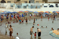 Deux millions d'Algériens sur les plages tous les jours Saison estivale
