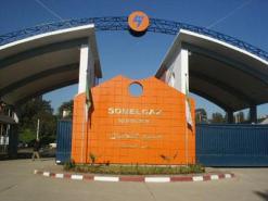 سكان عين عبيد بقسنطينة يحتجون بسبب تواصل انقطاعات الكهرباء