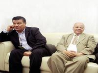 Belayat et le groupe de Saïdani se déchirent sur la tenue du CC Crise au FLN : clash ou compromis