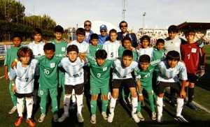 آفاق غليزان تمثل الجزائر بملعب وامبلي في لندن