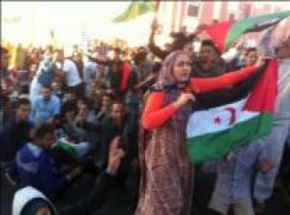 Répression de manifestants sahraouis par les forces marocaines à El-Ayoun occupée