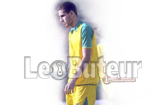 JSK-USMA ( Aujourd'hui à 17h45 ) : Meftah insulte Aït Djoudi et tire sur les membres du staff