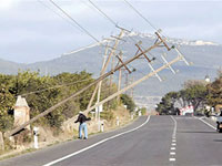 بسكرة/ الاضطرابات الجوية تخلف انهيار سكنات وسقوط أعمدة كهربائية