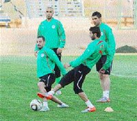 Algérie - USA :  Dernier entraînement des Verts