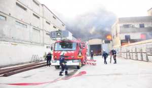 حريق في مخزنين للأجهزة الإلكترونية ببرج بوعريريج الخسائر الأولية تقدر ب 80 مليارا