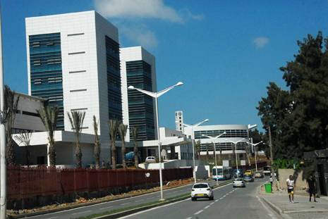 L'ouverture de la faculté de médecine incertaine Cosider Construction mise en demeure par la wilaya