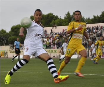 Les Canaris voyagent bien JS KABYLIE