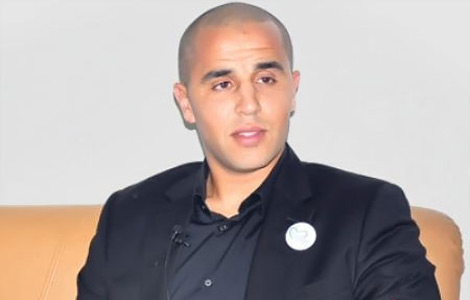 مؤسسة بوڤرة توزع ألف حقيبة مدرسية على أطفال تمنراست