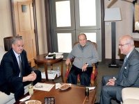 Le président Abdelaziz Bouteflika, reçoit le Premier ministre, Abdelmalek Sellal et le ministre des Affaires étrangères, Mourad Medelci