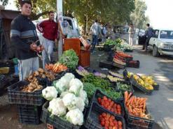 استفحال كبيبر للتجارة الموازية بالبويرة مئات الطاولات تم تنصيبها بمختلف بلدياتها