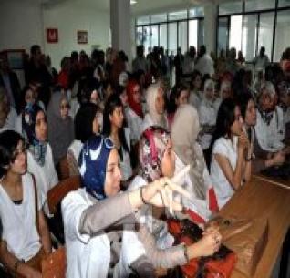 Baba Ahmed:Le problème de surcharge des classes 