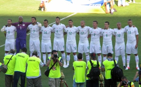 المنتخب الوطني بلباس أبيض أمام مالي