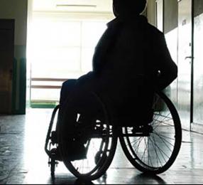 تجهيز ذوي الاحتياجات الخاصة بالوسائل الحديثة وزيرة التضامن الوطني والأسرة تؤكد من مستغانم