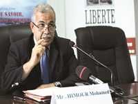 Le directeur général du Domaine, Mohamed Himour, au forum de 