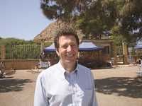 POINT DE PRESSE DE PIERRE FORET, DG DE PEUGEOT ALGERIE 