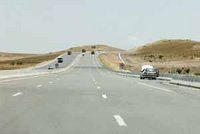 En panne quelque part entre Bouira et Chelghoum Laïd !