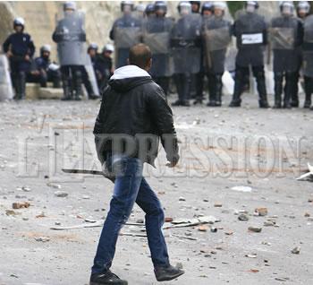 Poussées de fièvre de l'Algérie profonde GHARDAIA, BORDJ BADJI MOKHTAR, HASSI MESSAOUD, BOUIRA...