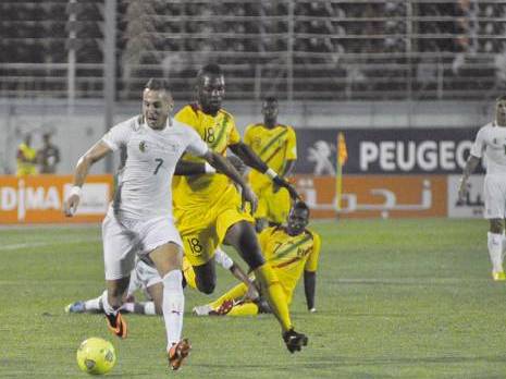 Bon pour le moral Football. Algérie 1 - Mali 0