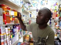 Les médicaments contrefaits font des ravages en Afrique (Présidente d'Interpol)