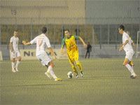 4e journ'e Les Canaris face ' leur b'te noire