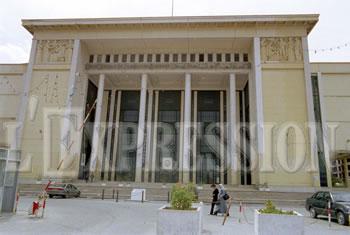 L'UGTA doit jouer serré AUGMENTATIONS DES SALAIRES ET DEFENSE DU POUVOIR D'ACHAT