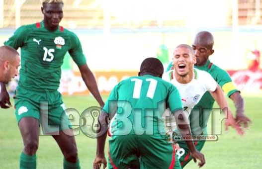 EN : Les Burkinabés sous-estiment les Algériens