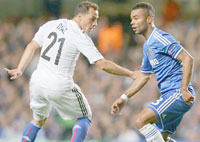 Ligue des champions / 1re journ'e B'le surprend Chelsea, Messi voit triple