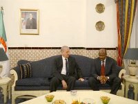 Sellal s'entretient avec son homologue malien