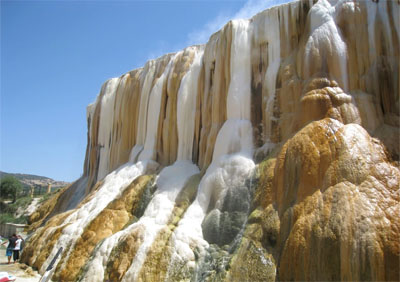 Le bilan de l'opération de recensement des sources thermales en Algérie sera présenté prochainement