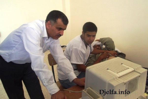 جمعية ممارسي الصحة بالجلفة تحط الرحال ببلدية عمورة ضمن قافلة تطوعية طبية مجهزة بلغ تعدادها تسعة عشر ممارسا في الصحة