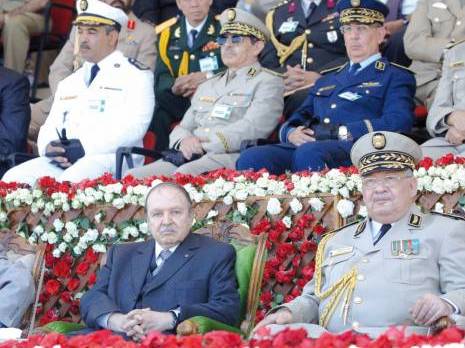 Jeu dangereux du clan présidentiel Exploitation politicienne de la restructuration de l'armée