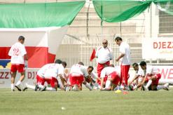 عمري شاذلي يباشر التدريبات وسوليناس ينتظر عودة براجة وبوعيشة مولودية وهران