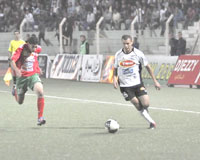 Ligue 1/ Mise ' jour : ESS-JSMB Sa'di et son 'quipe ' rude 'preuve