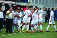 La JSMB en ligne de mire Les Canaris ont repris hier après deux jours de repos