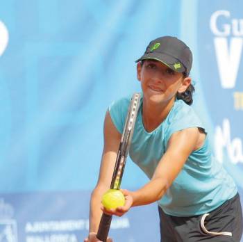 Inès Ibbou accède au classement mondial Tennis