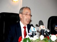 Travaux publics : priorité à l'achèvement des projets en cours de réalisation (Chiali)